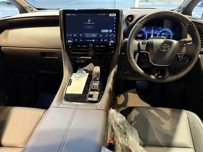 صورة 24 لـ 2026 Toyota ALPHARD