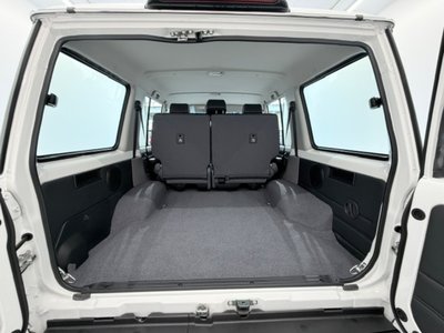 2025 Toyota LAND CRUISER 70 — фото 14