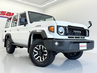 2025 Toyota LAND CRUISER 70 — фото 52