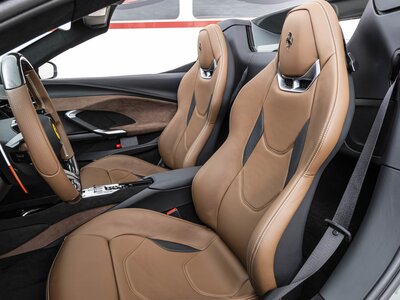 2024 Ferrari 296 GTS — фото 2