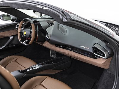 2024 Ferrari 296 GTS — фото 9