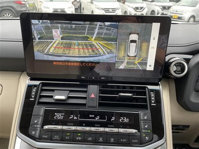 2026 Toyota LAND CRUISER 300 thumbnail 21