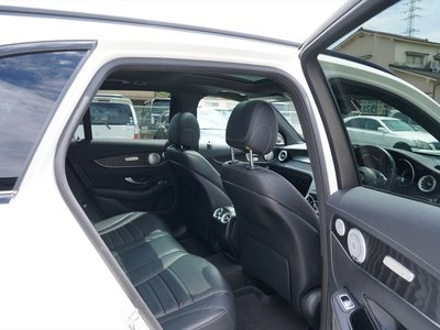 صورة 40 لـ 2018 Mercedes-BENZ GLC AMG