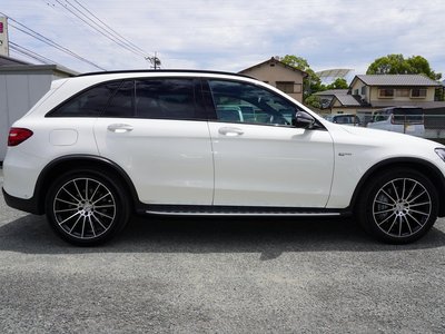صورة 28 لـ 2018 Mercedes-BENZ GLC AMG