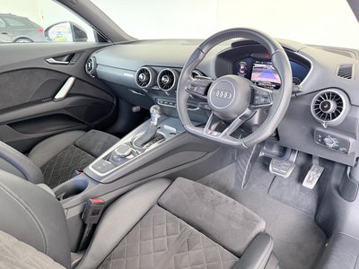 2022 AUDI TT thumbnail 24