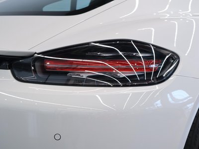 2021 Porsche 718 photo 13
