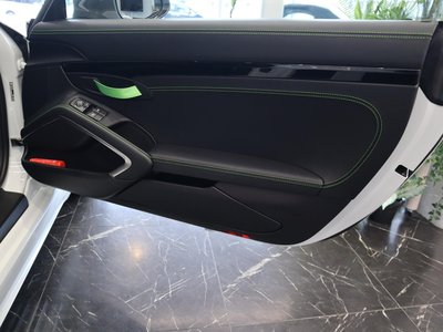 2021 Porsche 718 thumbnail 25