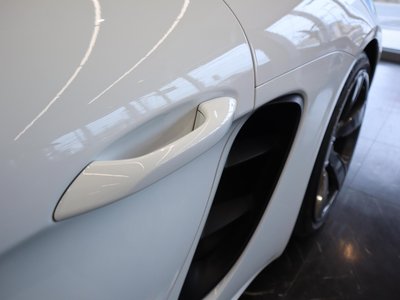 2021 Porsche 718 photo 11