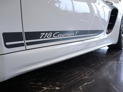 2021 Porsche 718 photo 9