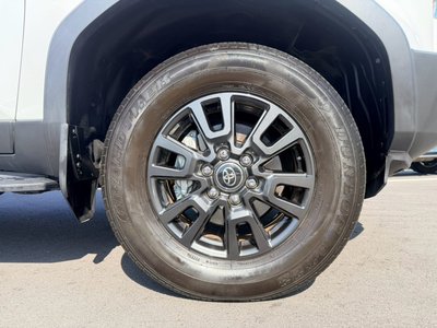 صورة مصغرة 14 لـ 2024 Toyota LAND CRUISER 250