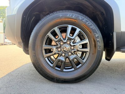 صورة مصغرة 13 لـ 2024 Toyota LAND CRUISER 250