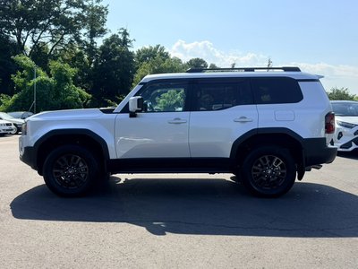 صورة مصغرة 8 لـ 2024 Toyota LAND CRUISER 250