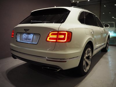 2017 Bentley BENTAYGA — фото 9