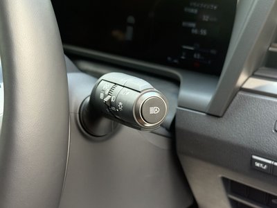 2025 Lexus GX — миниатюра 36