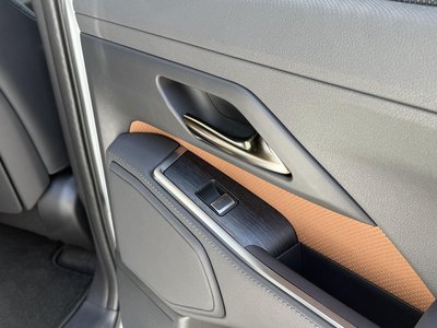 2025 Lexus GX — миниатюра 61