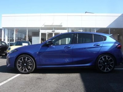 صورة مصغرة 3 لـ 2024 BMW 1 SERIES