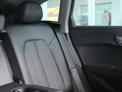 2025 AUDI A5 AVANT 照片 118