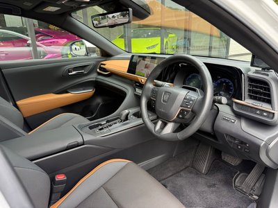 2023 Toyota CROWN CROSSOVER thumbnail 19