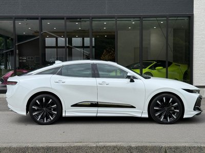2023 Toyota CROWN CROSSOVER thumbnail 18