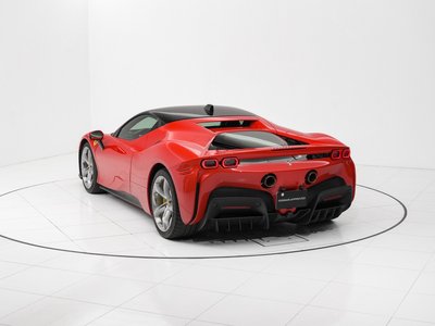 صورة 14 لـ 2021 Ferrari SF90 STRADALE