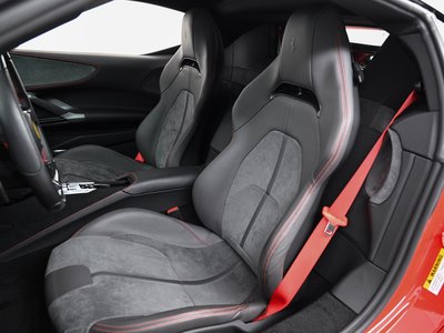 صورة مصغرة 19 لـ 2021 Ferrari SF90 STRADALE