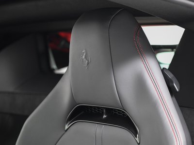 صورة مصغرة 20 لـ 2021 Ferrari SF90 STRADALE