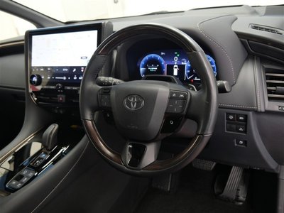 صورة 6 لـ 2023 Toyota VELLFIRE