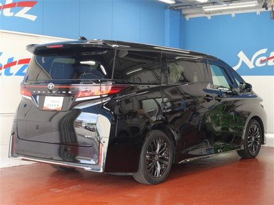 صورة 5 لـ 2023 Toyota VELLFIRE