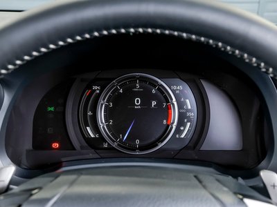 2025 Lexus IS photo 14