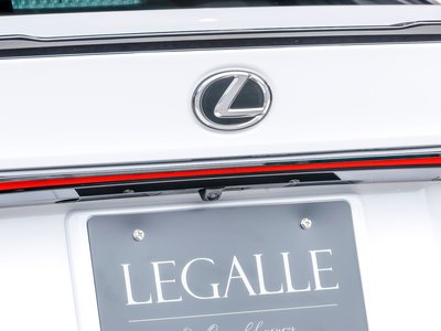 2025 Lexus IS thumbnail 72