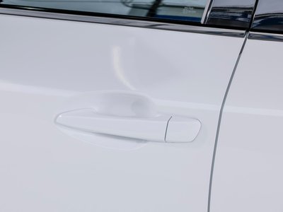 2025 Lexus IS thumbnail 41