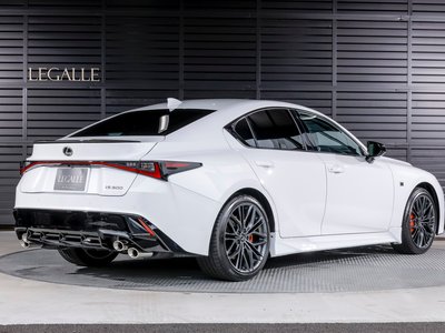 2025 Lexus IS thumbnail 30