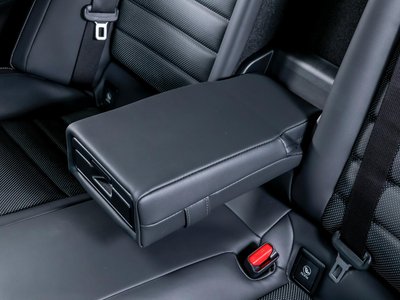 2025 Lexus IS thumbnail 54