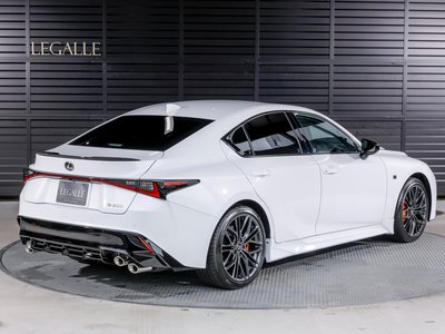 2025 Lexus IS photo 7