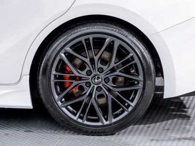 2025 Lexus IS thumbnail 46