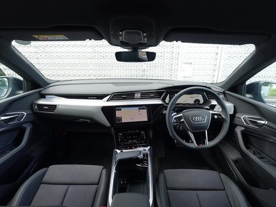 2023 AUDI Q8 E-TRON 照片 6