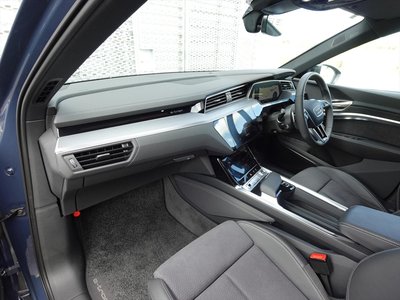 2023 AUDI Q8 E-TRON 照片 15