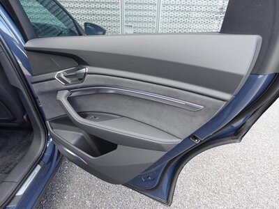 2023 AUDI Q8 E-TRON 照片 10