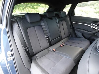 2023 AUDI Q8 E-TRON 照片 12