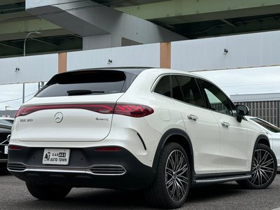 2023 Mercedes-BENZ EQE photo 4