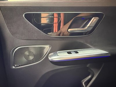 2023 Mercedes-BENZ EQE thumbnail 23