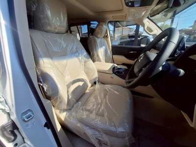 2025 Toyota LAND CRUISER 300 — фото 38