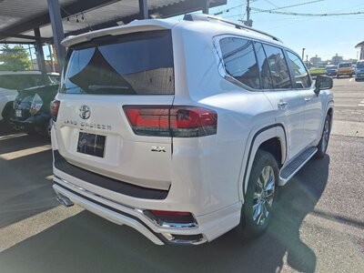 2025 Toyota LAND CRUISER 300 — фото 44
