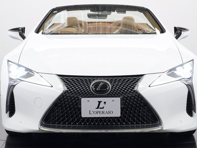 صورة 22 لـ 2021 Lexus LC CONVERTIBLE