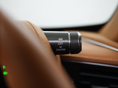 صورة 41 لـ 2021 Lexus LC CONVERTIBLE
