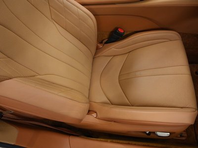 صورة 7 لـ 2021 Lexus LC CONVERTIBLE