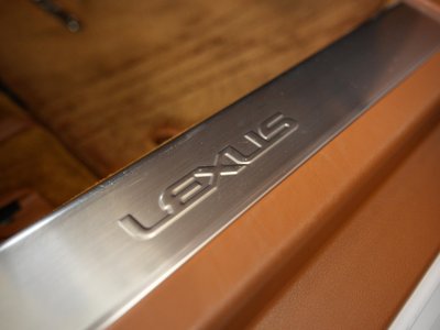 صورة 37 لـ 2021 Lexus LC CONVERTIBLE