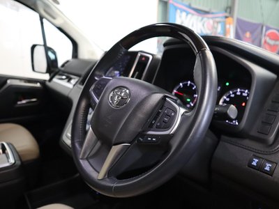 صورة مصغرة 18 لـ 2024 Toyota GRAND ACE