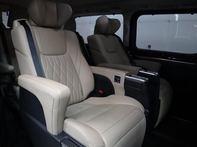 صورة 9 لـ 2024 Toyota GRAND ACE