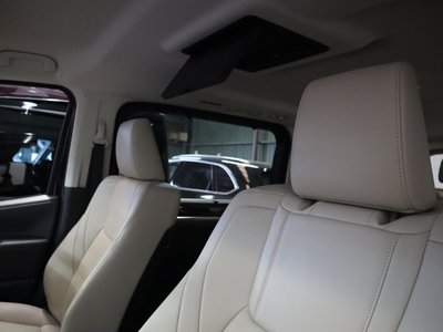 صورة مصغرة 30 لـ 2024 Toyota GRAND ACE